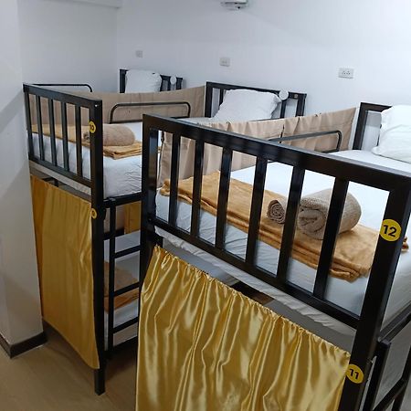 Silom Guesthouse Bangkok Kültér fotó