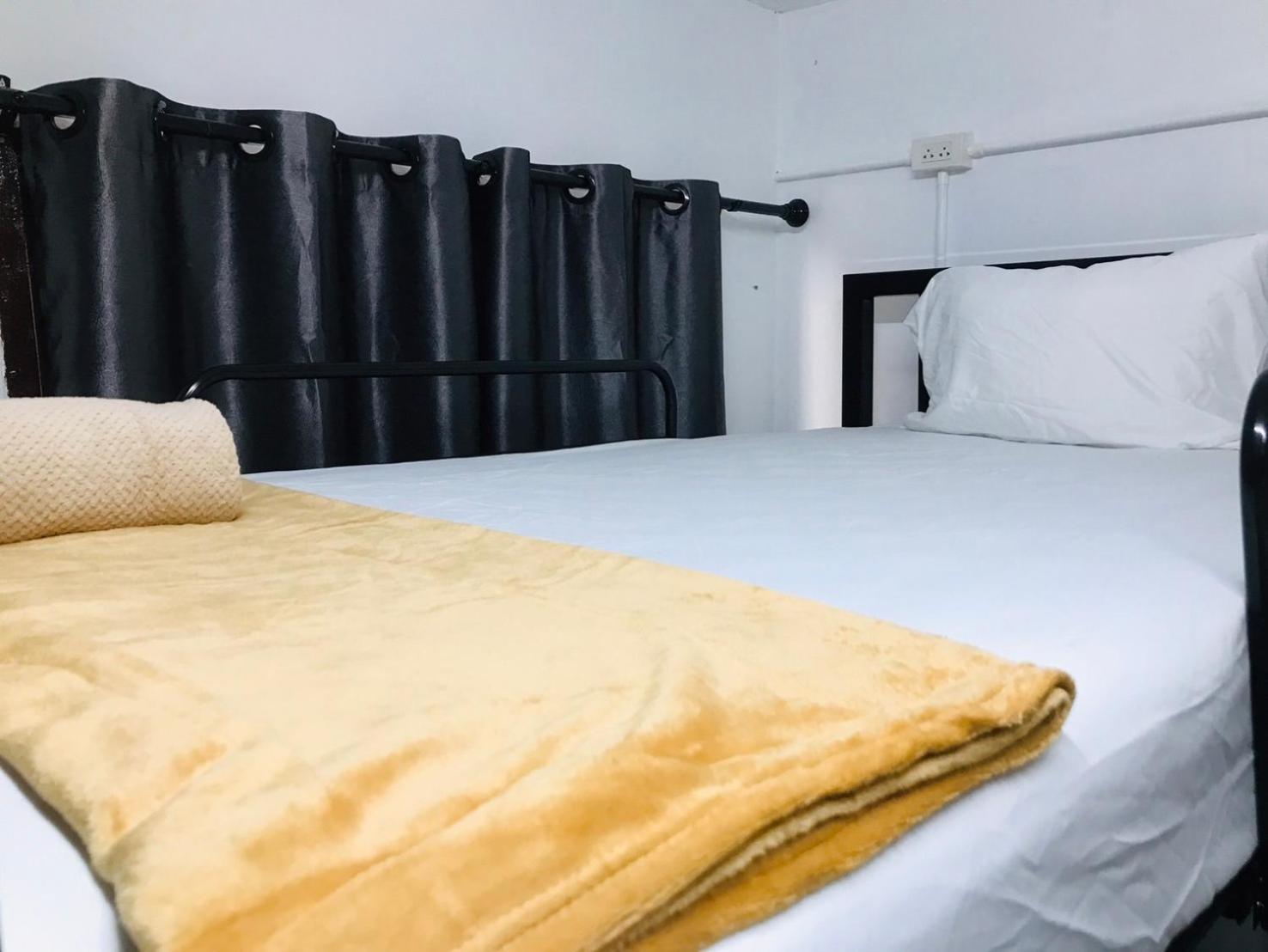 Silom Guesthouse Bangkok Kültér fotó