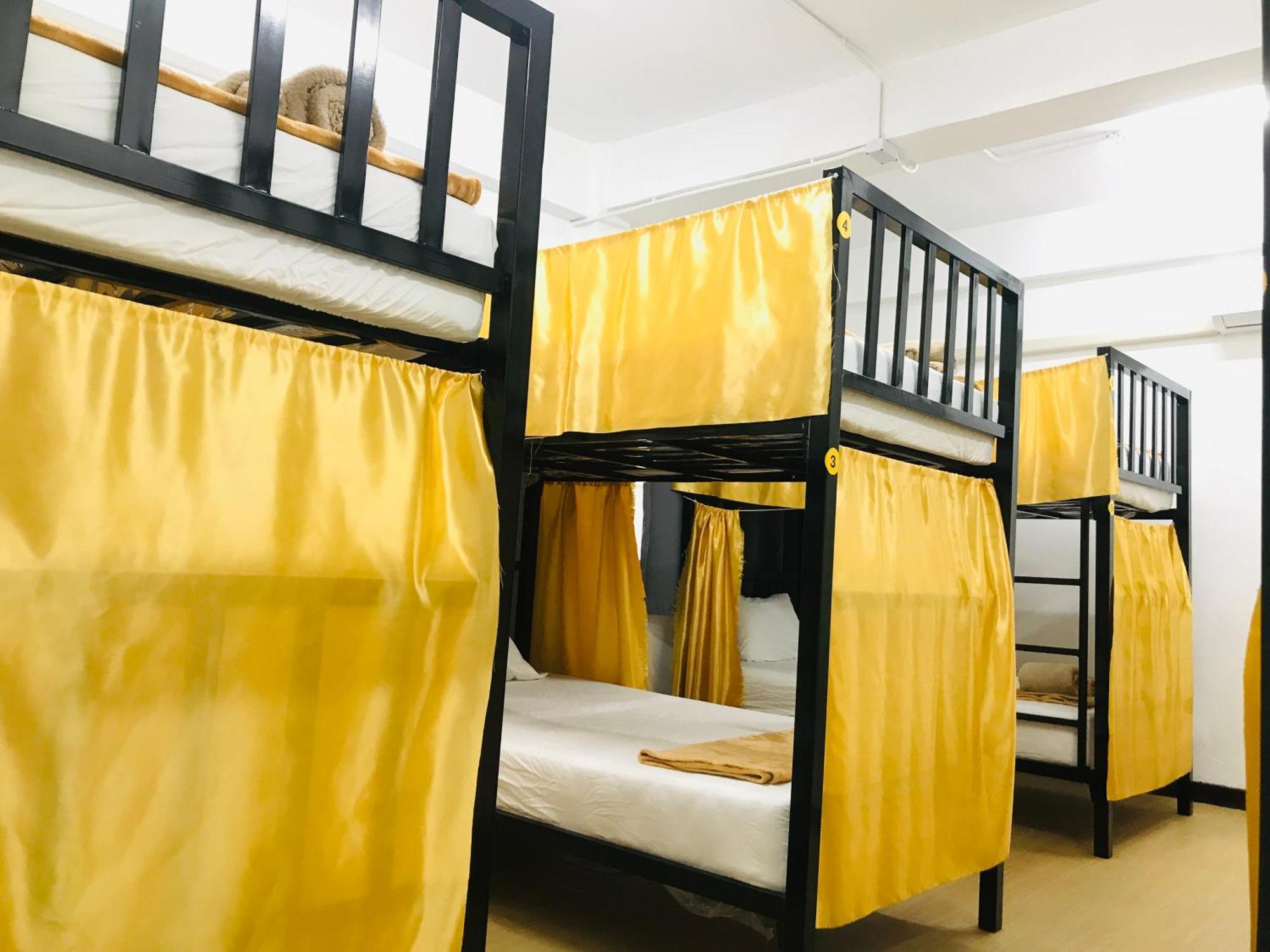 Silom Guesthouse Bangkok Kültér fotó