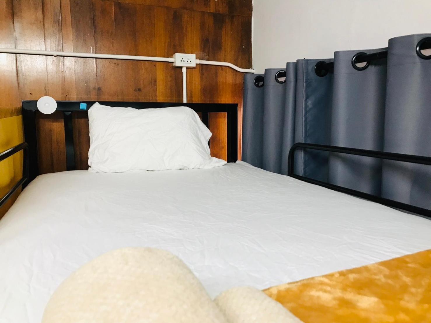 Silom Guesthouse Bangkok Kültér fotó