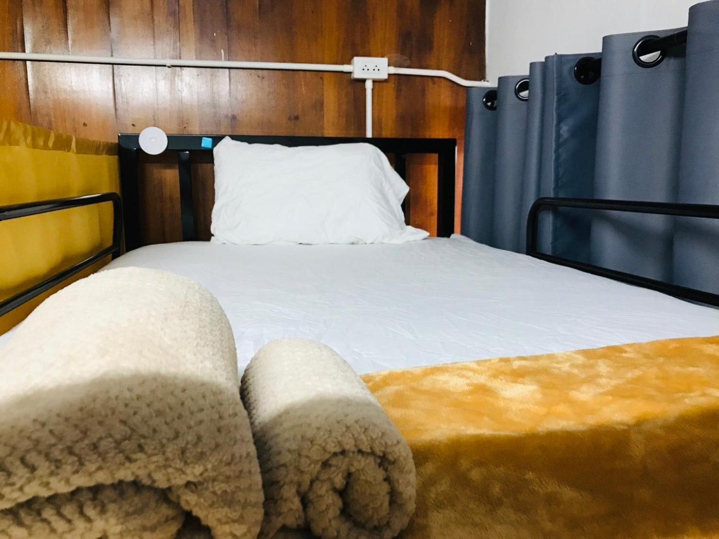 Silom Guesthouse Bangkok Kültér fotó